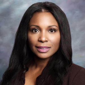 Meet your Posher, Delinia